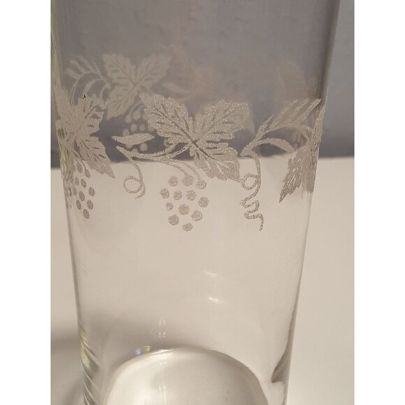 Barlett Collins Grapes And Leaves Embossed Drinking Glass Tumbler 16oz Replaceme - Picture 2 of 6
